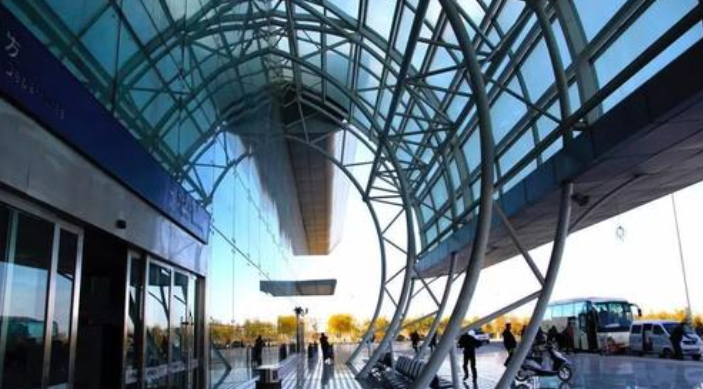 仁怀网架钢结构自动焊接与手动焊接工艺的区别在哪里